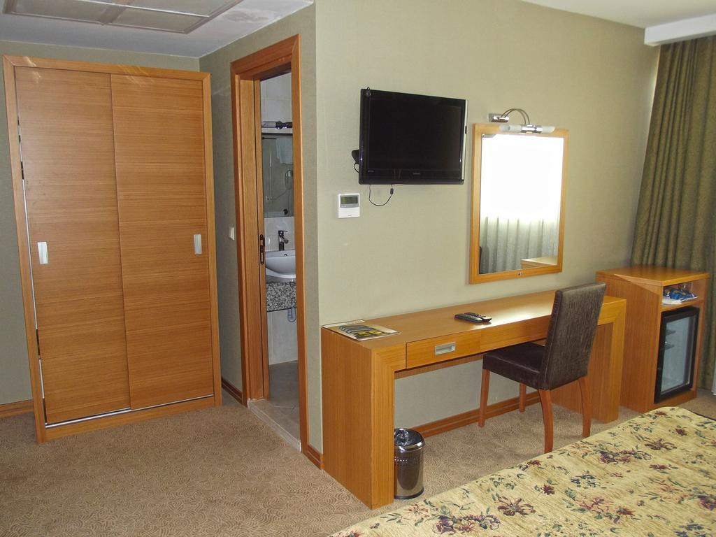 Pinar Elite Hotel Adana Phòng bức ảnh