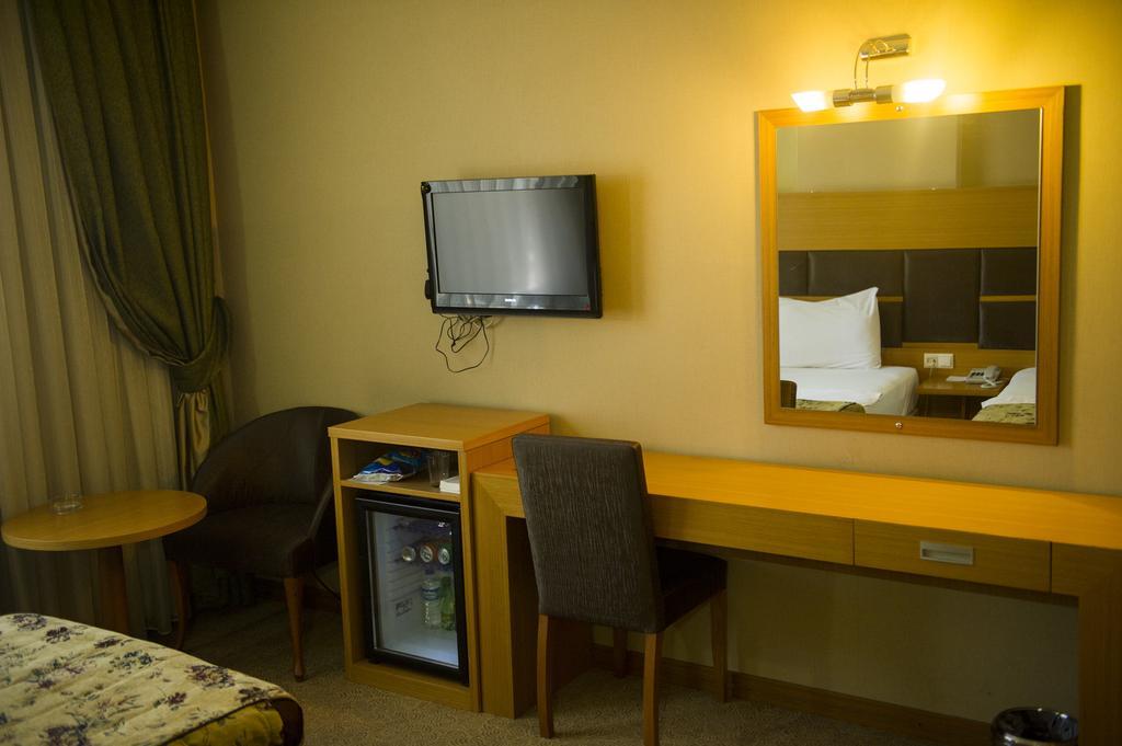 Pinar Elite Hotel Adana Phòng bức ảnh