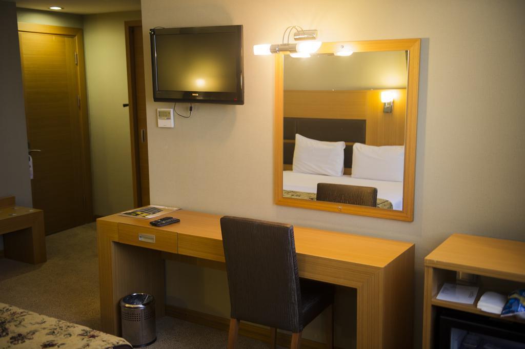Pinar Elite Hotel Adana Phòng bức ảnh