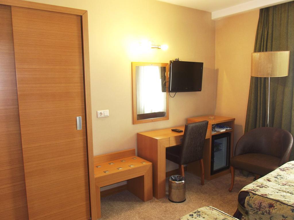Pinar Elite Hotel Adana Phòng bức ảnh